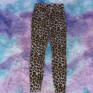 Adorable Cheetah 🐆 Pants